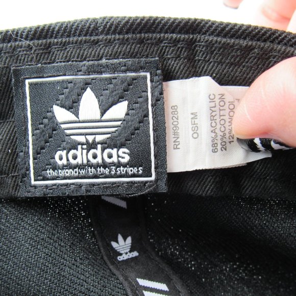 Adidas Black Baseball Cap w/Black Retro Embroidered Trefoil Logo Snap Back EUC - Picture 7 of 9